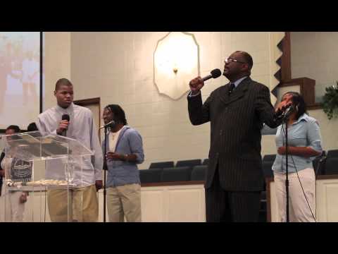 Pastor James T. Elam, Jr & James T. Elam, III - sing 