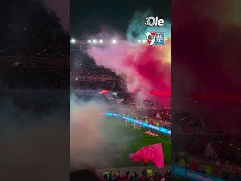 "⚪️" Barra: Los Borrachos del Tablón &bull; Club: River Plate &bull; País: Argentina