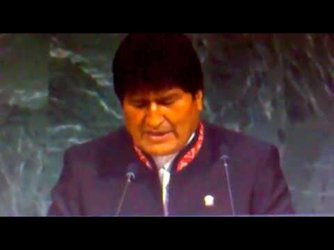 Evo Morales reminds us that 8 men have half of the world's money - Oxfam