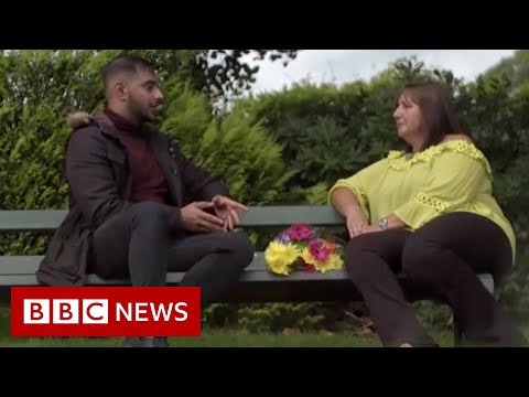 曼徹斯特競技場爆炸案後重逢 - BBC新聞網 (Reunited after the Manchester Arena bombing - BBC News)