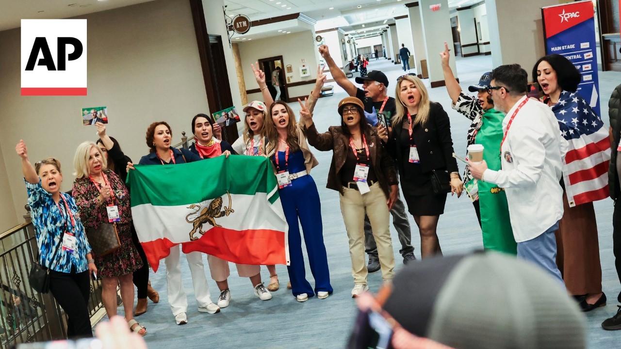 Video | Iranian Americans who support the Iran war chant 'Thank you, Trump' at CPAC