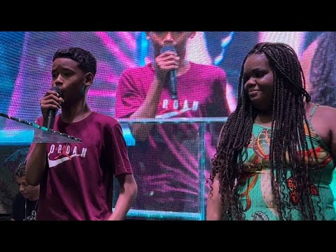 ELES DERAM LUGAR 🔥 SÓ ASSISTA SE FOR PENTECOSTAL - Vigília da Gratidão - Ester Teixeira e Richard