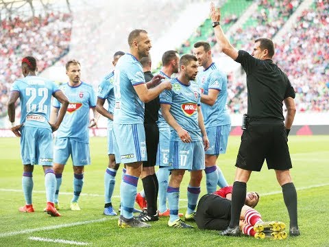 Gazdag: Stopira páros lábbal érkezett, egyből piros lapos belépőnek éreztem