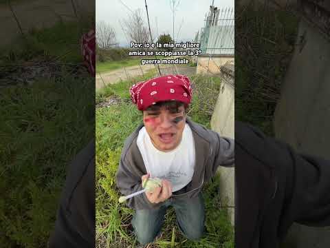 Ecco come immagino me e la mia BFF in guerra💅🏻 Chi come noi?😂