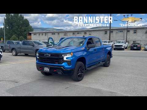 2025 Chevrolet Silverado 1500 Crew Cab Short Box 4-Wheel Drive LT Trail Boss in Blue for sale at Bannister Chevrolet Penticton in Penticton, BC