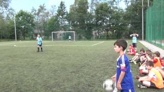 preview picture of video 'Młodzi w sporcie - Strzybnica 2012 - kat. podstawówka -  pierwszy mecz'