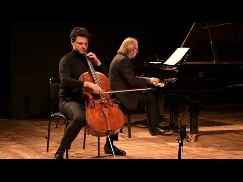 Gabriel Schwabe and Roland Pöntinen perform Russian Sonatas for Cello and Piano