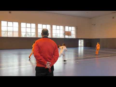 Fotbal ⚽ KZL U13-U12/Hala Smilovice|1FC Poruba : TJ Sokol Pustkovec ®(6.2.22.)záp.č.3.