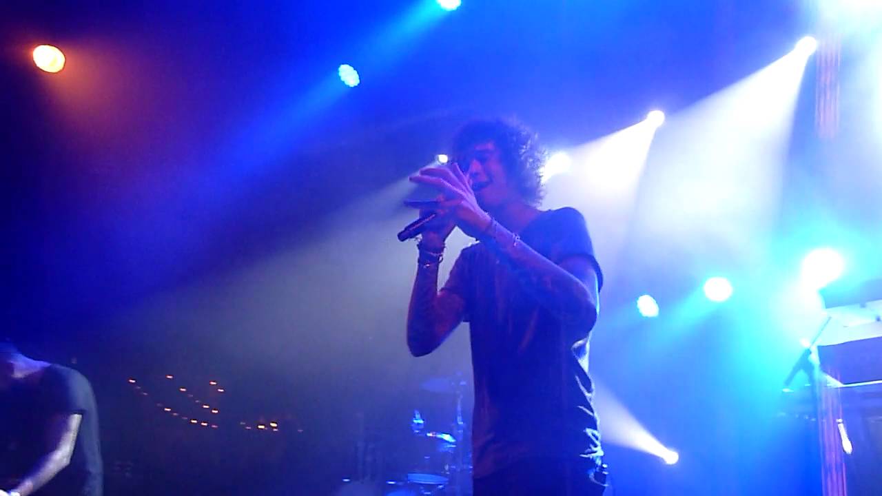 On The Line Julian Perretta Lyrics