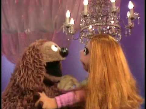 The Muppet Show: At The Dance (Episode 7)