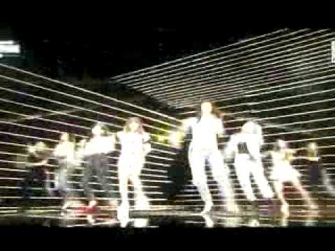 T ara - I Don't Want You & Sugar Free live