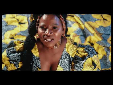 Makhadzi - Zwivhuya [ft Jon Delinger] (Official Music Video)