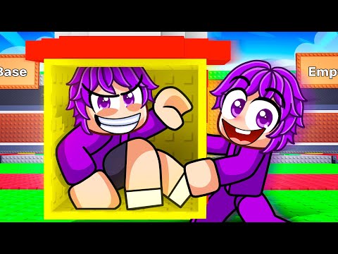 I Hid Inside a LUCKY BLOCK in Steal a Brainrot…