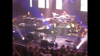 Gary Barlow - sings 'Pray' at the Royal Liverpool Philharmonic January 2013