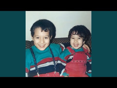 Kağıt Bir Gemi ve Süreya'dan Bir Dize