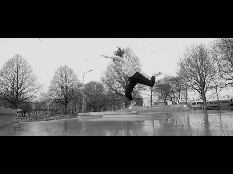 Dr Rude - Rock Right Now (Official Video)