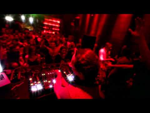 Patrick Podage - Hold You (Noir Music)