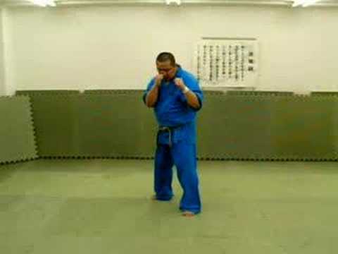 基本　パンチ　左ジャブ