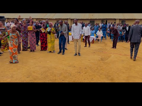 Uzima ninao moyoni #nyimbo za wokovu//kwenye mkutano kuja tuburudike sote bwana anatenda miujiza 🙏