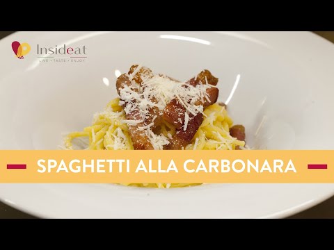 Spaghetti alla carbonara: l'autentica ricetta romana cremosa col guanciale croccante
