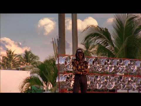 Blood Orange - Chamakay (Official Video)