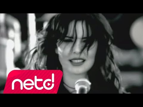 Şebnem Ferah - Ben Şarkımı Söylerken (Official Video)