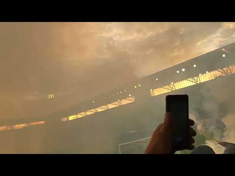 Brabantse Derby NAC Breda vs. Willem II 14.04.2023 fireworks