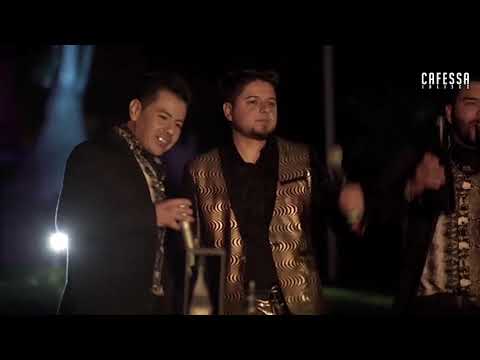 La Inolvidable ft La Imponente - Tragos De Amargo Licor (En Vivo)