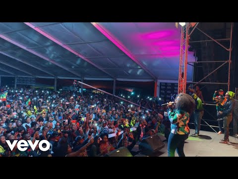 Etana - Weakness In Me (Live)