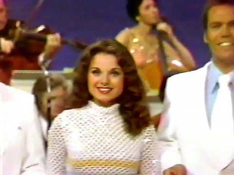 Ava Barber, Anacani, Bobby, Cissy, Tom, Sandi, Gail, Jimmy, Tanya, Ken...with That Liberty Bell