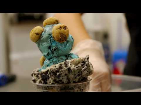 Watch Fugo Desserts make Cookie Monster Ice Cream