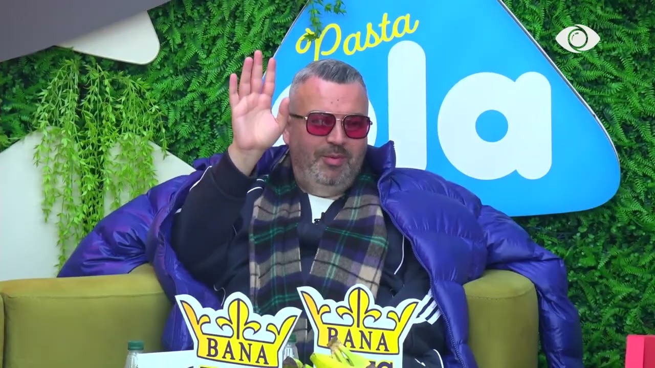 A je puthur me Rogertin?/ Debat mes Stenaldos, Malit dhe Mirit