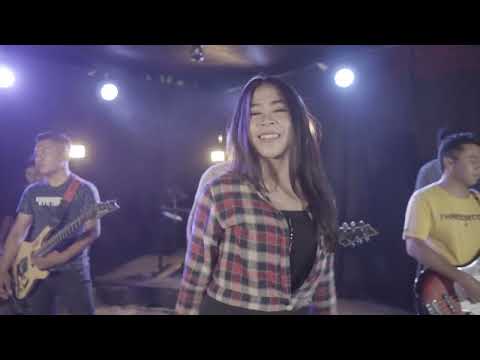 KUPUJA PUJA   Bintang Nada ft  Yolanda Jarly