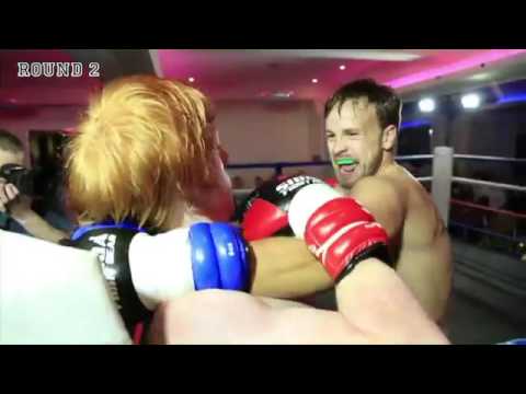 Fight Kings - Simon Forrest V Luke Denbourgh
