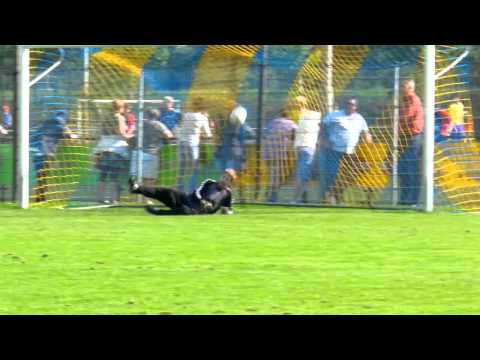 2011-9-24 Internos B2- Terheijden B1: 2-7 DSCN0796.MOV