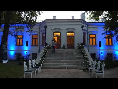 Andrzej Jagodziński i Agnieszka Wilczyńska w Czarnolesie.