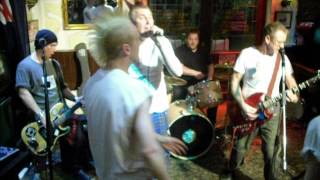 Crash Course UK Subs Covers band- I live in a car