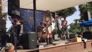 &quot;Walk Away&quot; Live from Malibu Live Music Festival