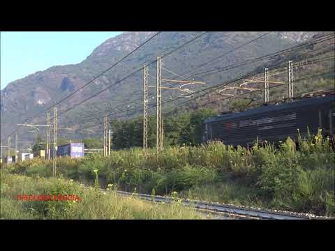 189 SBB CARGO IN TRANSITO CON MERCI A PREMOSELLO. (VB) LINEA DEL SEMPIONE. SAB. 12 - 9 - 2020.