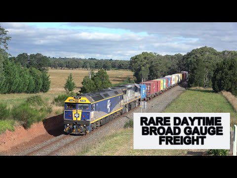 4K Rare Daytime Freight around Victoria, Australia - SSR Grain & Qube Ultima Hay & Qube Grain