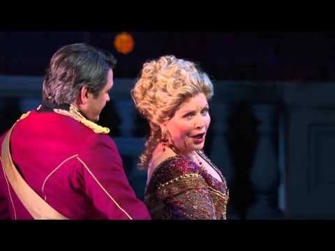 Thumbnail of the video: The Merry Widow: "If a Girl's Admiring You" (Fleming, Gunn)