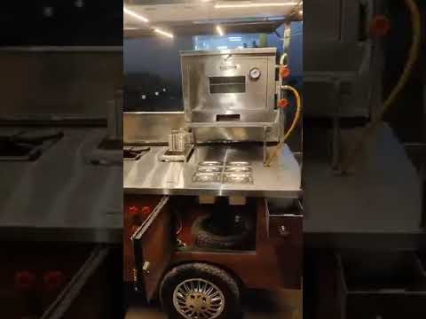 Red e rickshaw food cart, for caat, vehicle model: 3