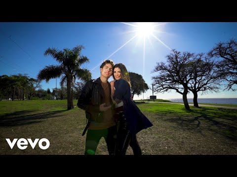 Guido Messina, Julia Argüelles - Nadie nos va a parar (From "BIA")