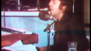 Paul McCartney &amp; Wings - C Moon / Little Woman Love [Rehearsal] [High Quality]