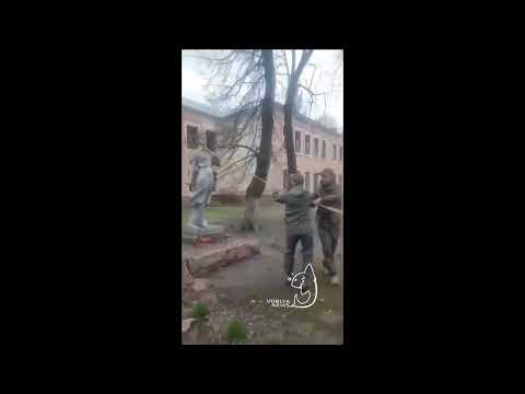 Ukrainians destroy WW2 Anti-Nazi female hero's statue