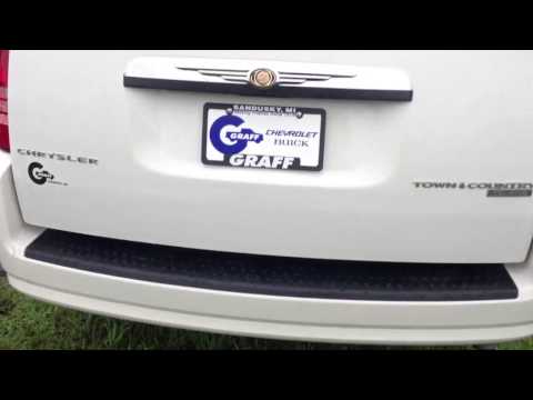 2010 Chrysler Town and Country Touring