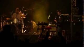 Fun Lovin' Criminals perform "Scooby Snacks" LIVE in Bulgaria 2006