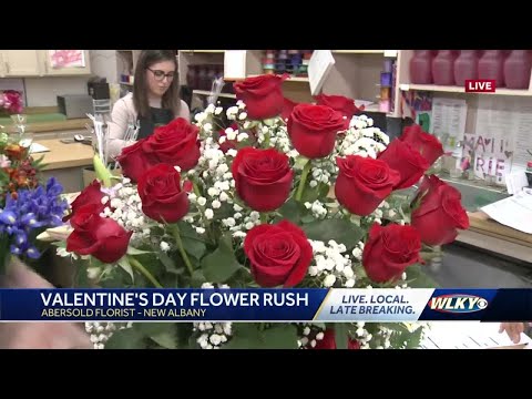New Albany flower shop prepares for Valentine's Day rush