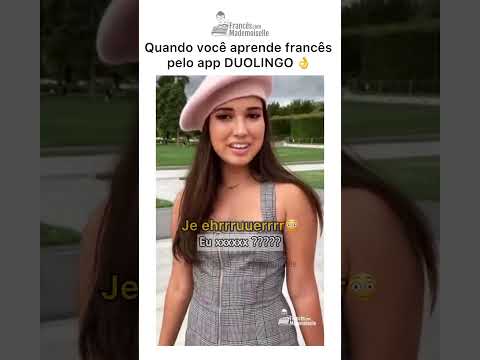 Francês com app Duolingo.