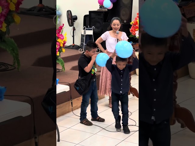 Vídeo relacionado con Juego de caja de resurrección de Pascua, caja de Semana Santa, tarjeta incluida, decoración de escritorio de Pascua, juego religioso de la Biblia, ideal para regalar a familiares y amigos, 3.54 x 3.54